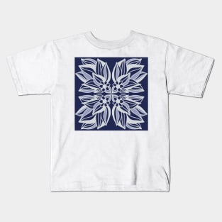 Symmetrical Purple and White Flower Design Kids T-Shirt